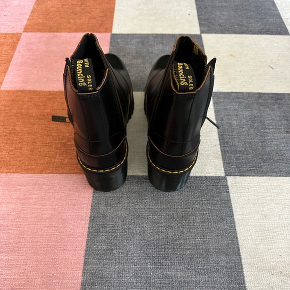 Doc Martens healed boots - Picture 4 of 7